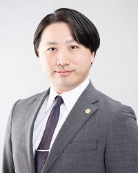 岡亮介